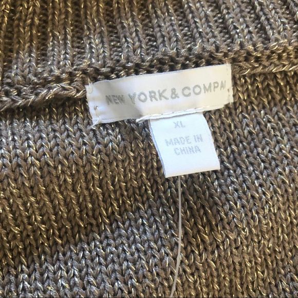 NWT NEW YORK & COMPANY Turtleneck sweater cable knit - Picture 6 of 8